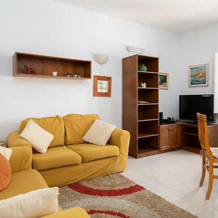 Modern 2Br Apartment Close To Sea, In The Heart Of سليمة المظهر الخارجي الصورة