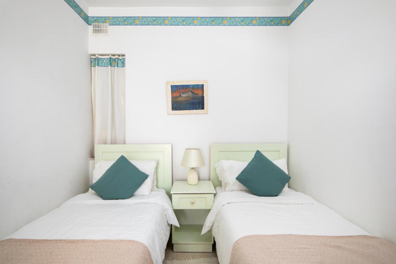Modern 2Br Apartment Close To Sea, In The Heart Of سليمة المظهر الخارجي الصورة